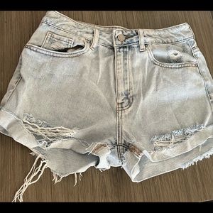 Pacsun High Waisted Ripped Jean Mom Shorts, Size 26